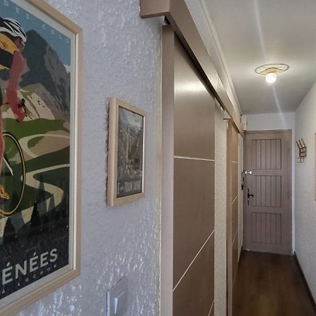 Adorable Petit Appartement Avec Magnifique Vue Sur Le Port De Canet Exteriör bild